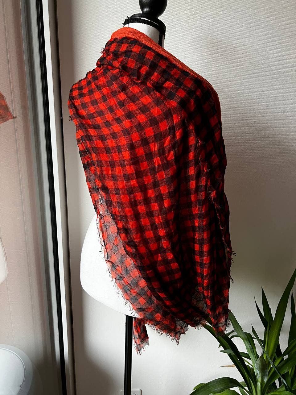 Foulards, Tücher & Schals: Neuer Schal – Neu und originalverpackt aus Riehen von edu_92w7 1