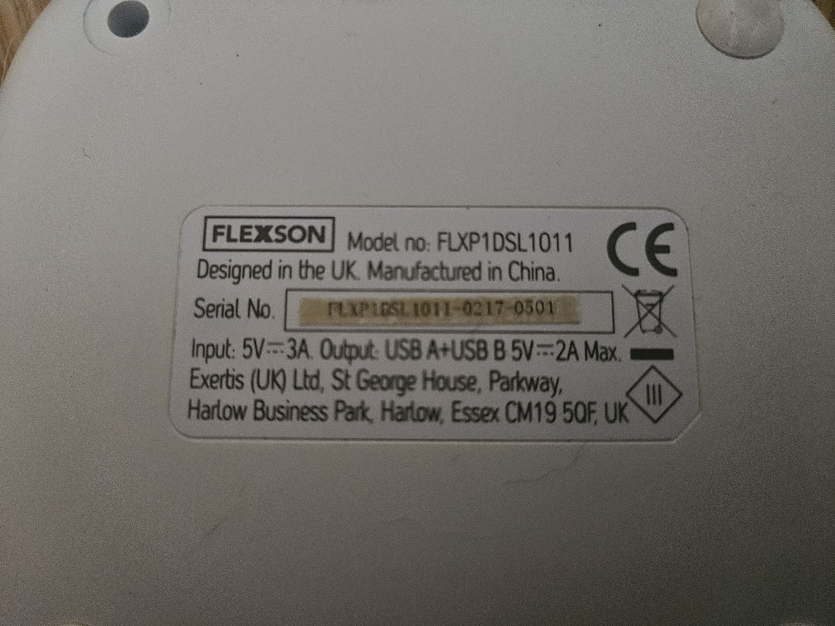 Sonos Casse acustiche: Sonos - Flexson Play 1 Ständer mit Licht in weiß mit USB – Usato da Sempach Station venduto da SwissRolli 3