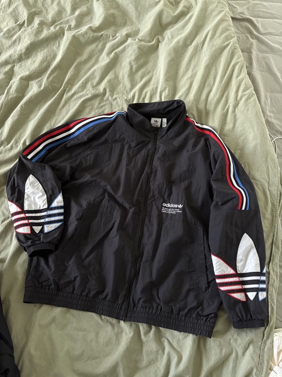 Adidas Giacche: Adidas Jacke vintage – Nuovo (secondo la descrizione) da Koblenz venduto da sam9et_