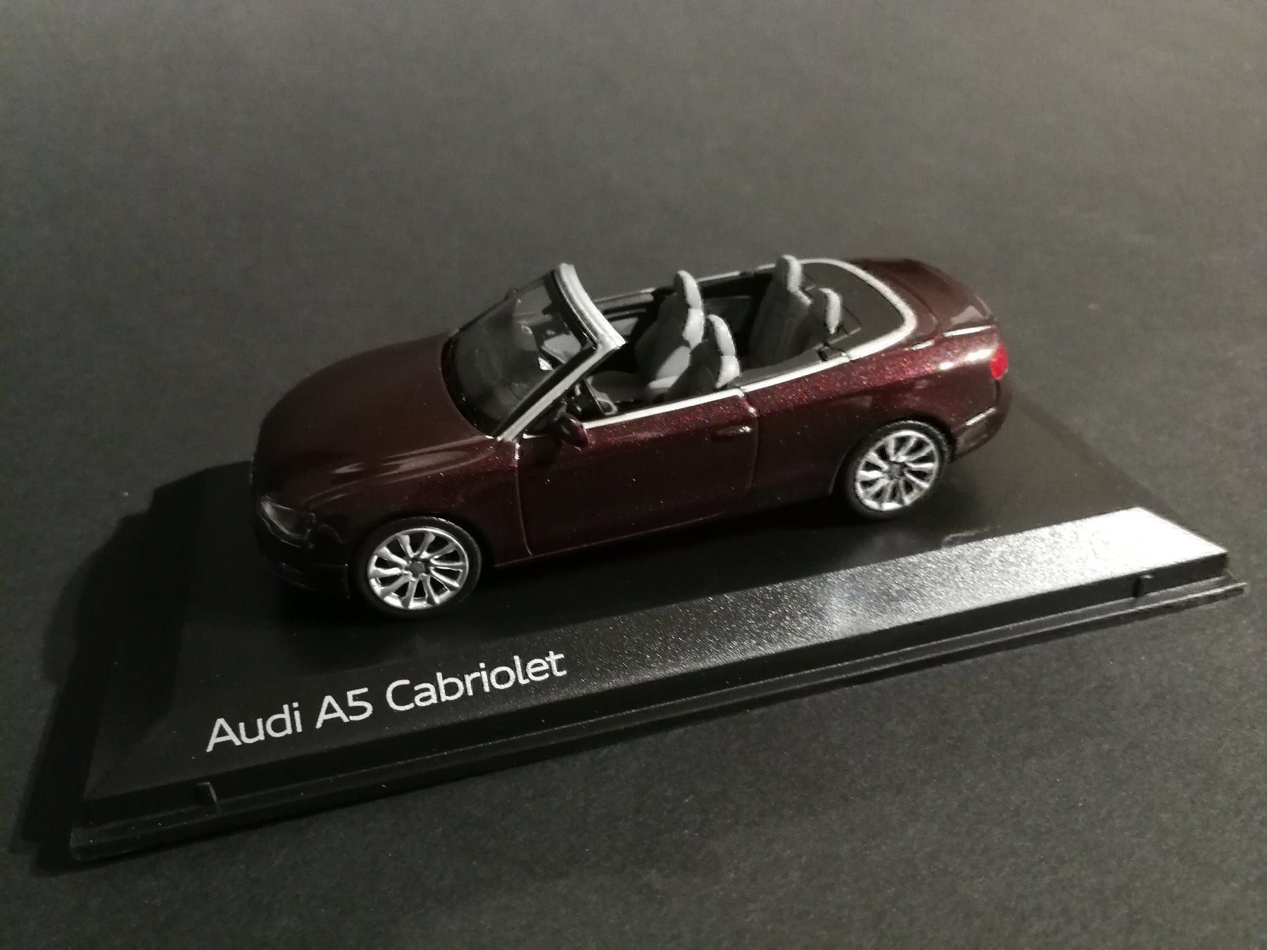 Norev Modellini d'auto: Norev Audi A5 Cabriolet BJ 2012 – Nuovo e nell'imballaggio originale da Obfelden venduto da Real_pleu
