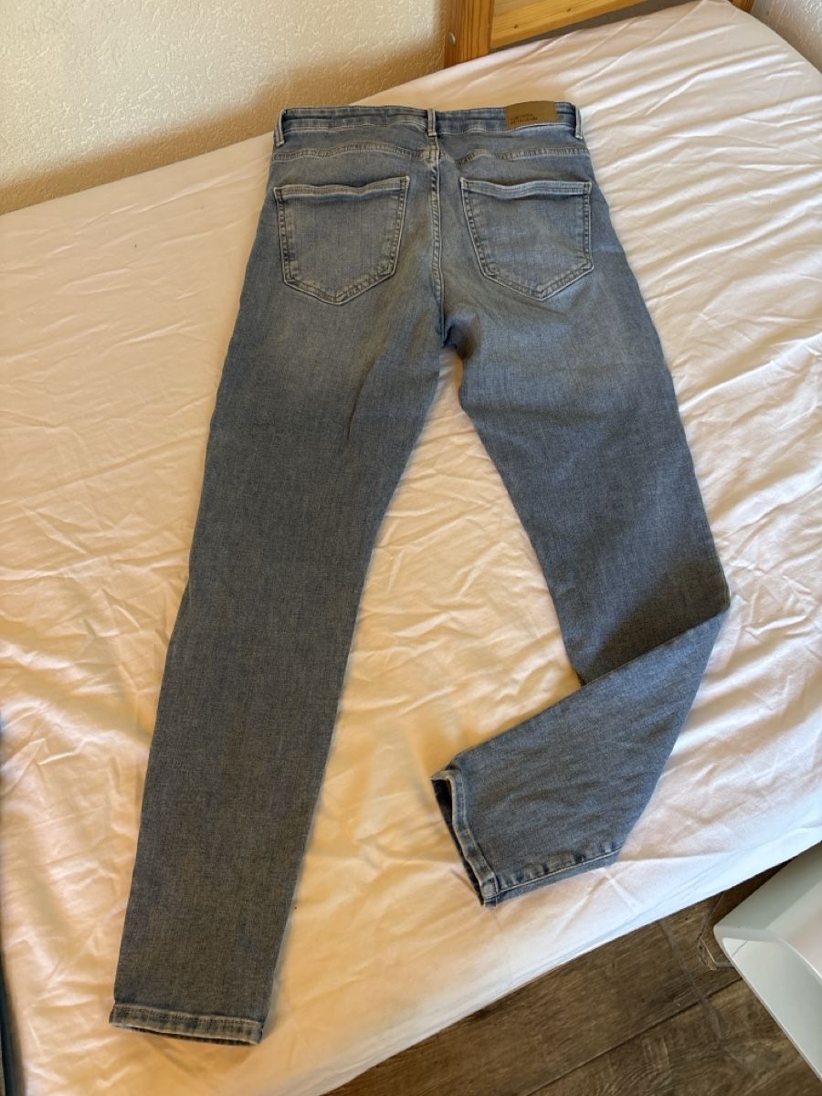 Vero Moda Jeans: Vero Moda Jeans vmsophia M/30 – Usato da Mönchaltorf venduto da kristy_b 1