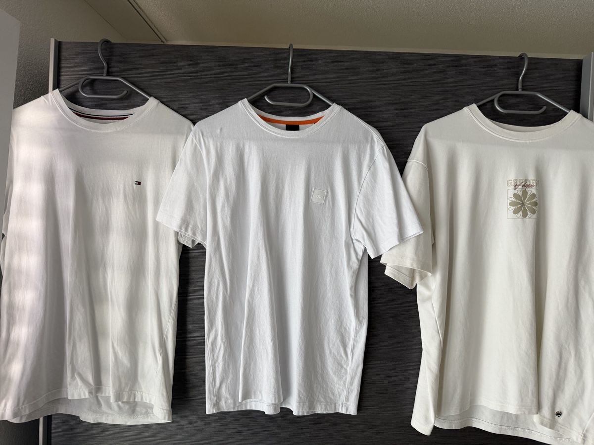 T-shirts: 7 Marken Tschirts SCHNÄPPLI – D'occasion à Recherswil par Noname1 1