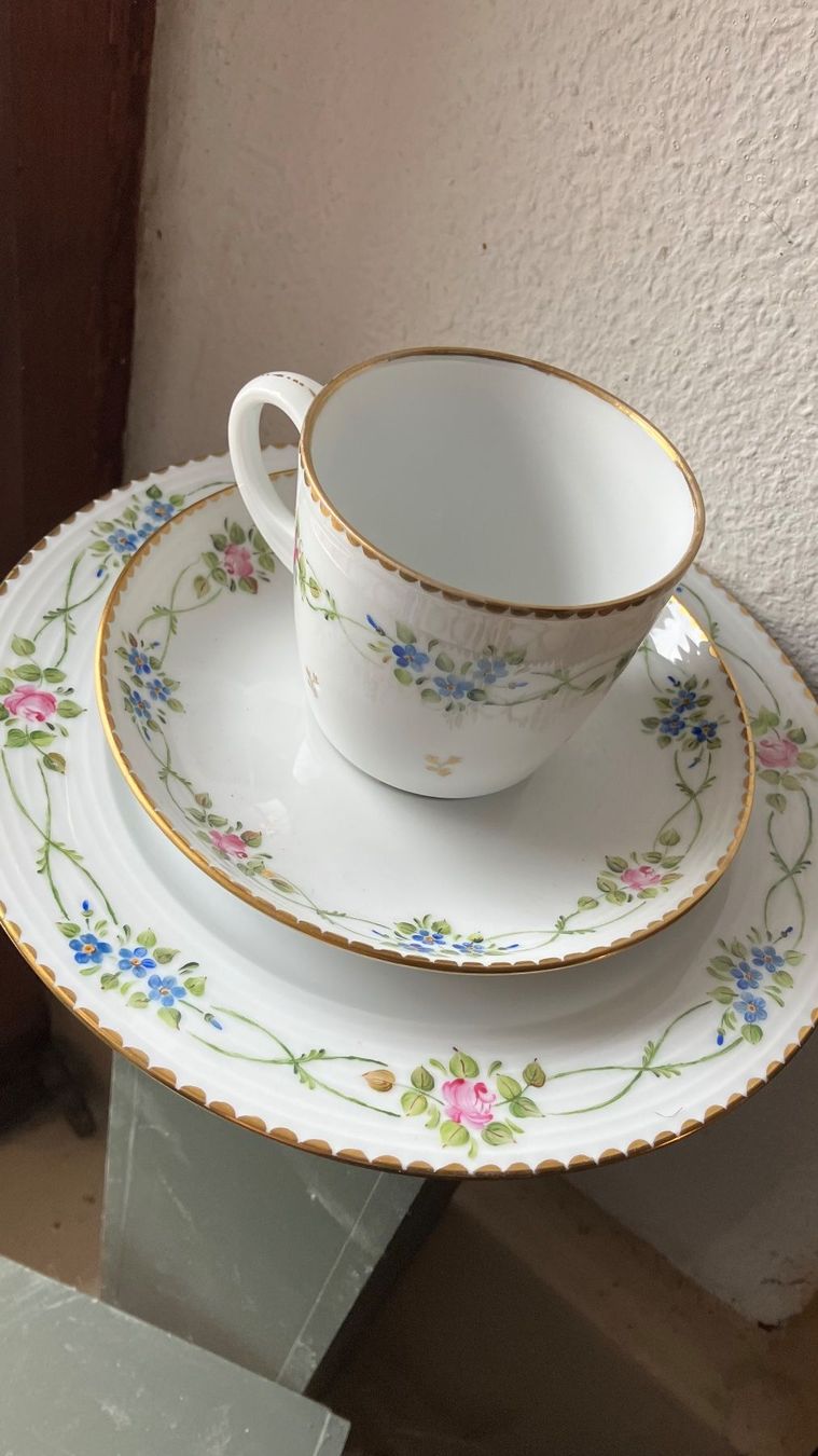 Tazze: tasse peinte à la main handbemalt Teller – Usato da St-Cierges venduto da LeRegain 2