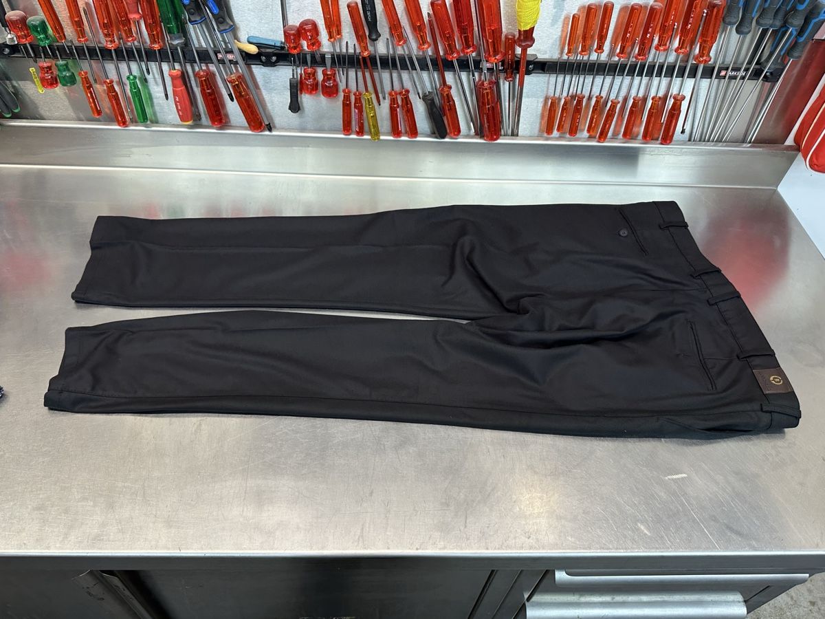 Pantaloni: Herrenhose Barrichello schwarz – Usato da Schwende venduto da weesli 2