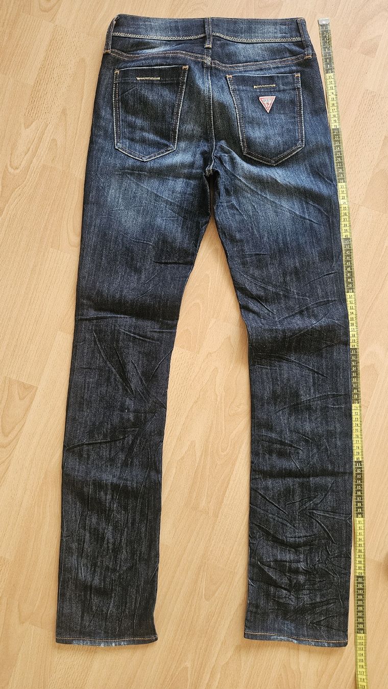 Guess Jeans: GUESS Jeans 27 – Gebraucht aus Rheinfelden von DHS 5