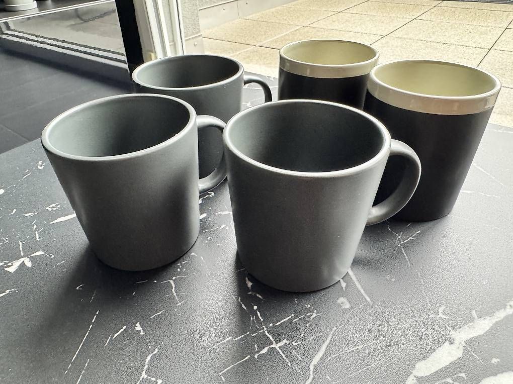 Tazze: Tasse Mug – Usato da Monthey venduto da and_c5w8 1