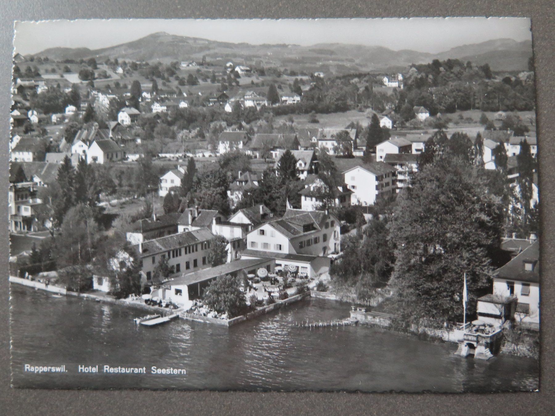Cartoline postali: RAPPERSWIL - HOTEL RESTAURANT SEESTERN – Usato da Wittenbach venduto da lipasal