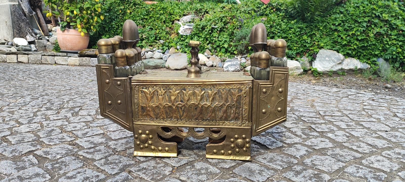 Toutes les décorations: Antiker Schuhputzkasten – D'occasion à Dürnten par markusdubs 1