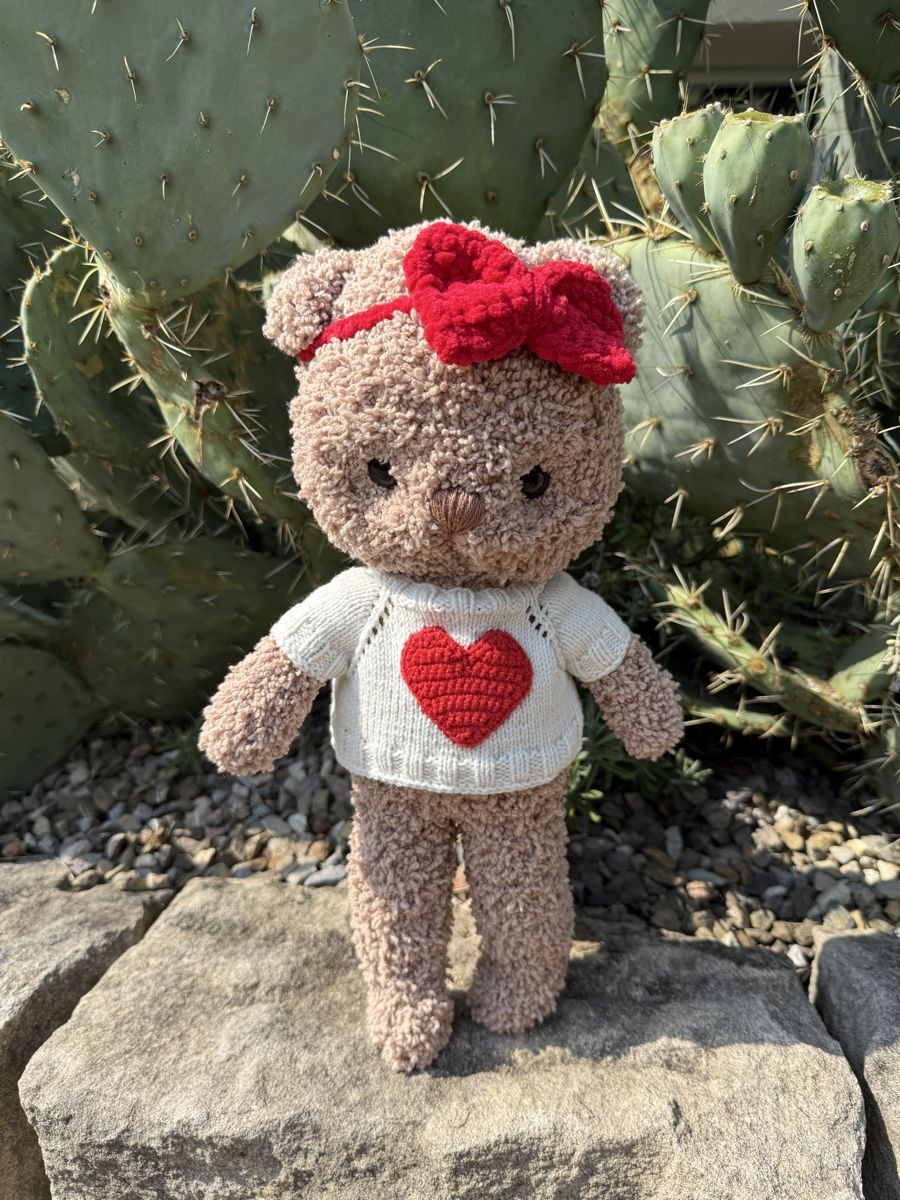 Giocattoli: Handgestrickter Teddybär – Nuovo e nell'imballaggio originale da Muttenz venduto da Sarina_nadine