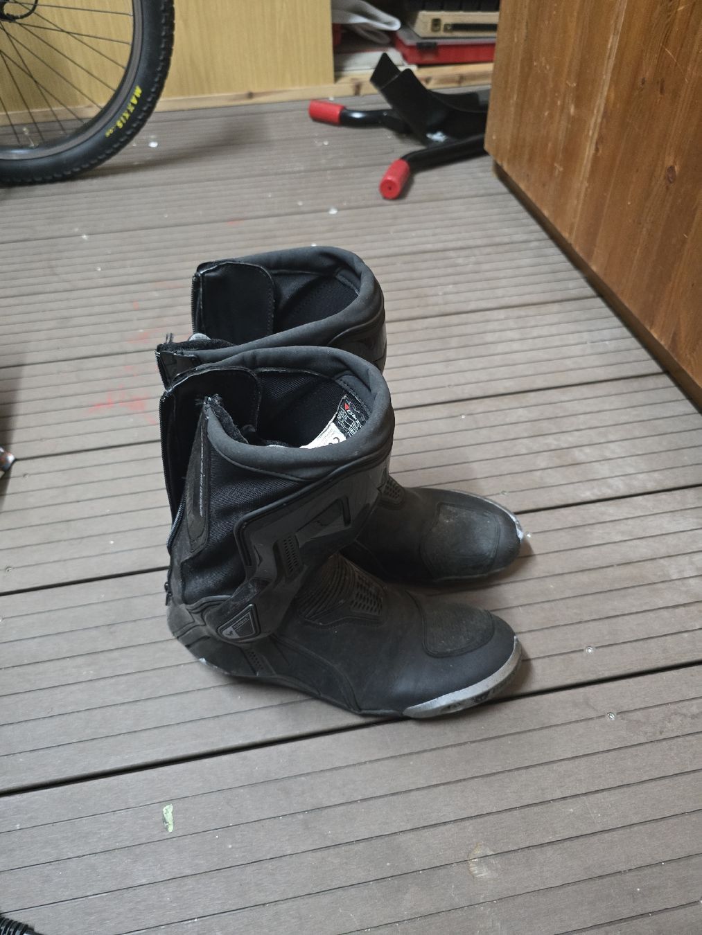 Dainese Scarpe da uomo: Dainese Torque D1 Out Stiefel – Usato da Niederbipp venduto da Tiffany1771