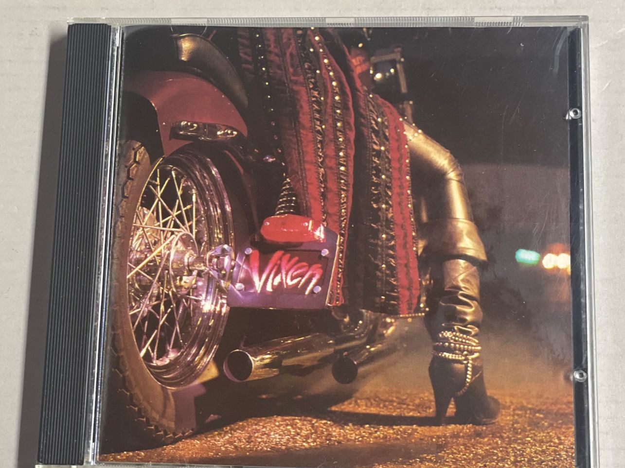 CDs: Vixen. CD – Gebraucht aus Muri b. Bern von AdidasCollector 4