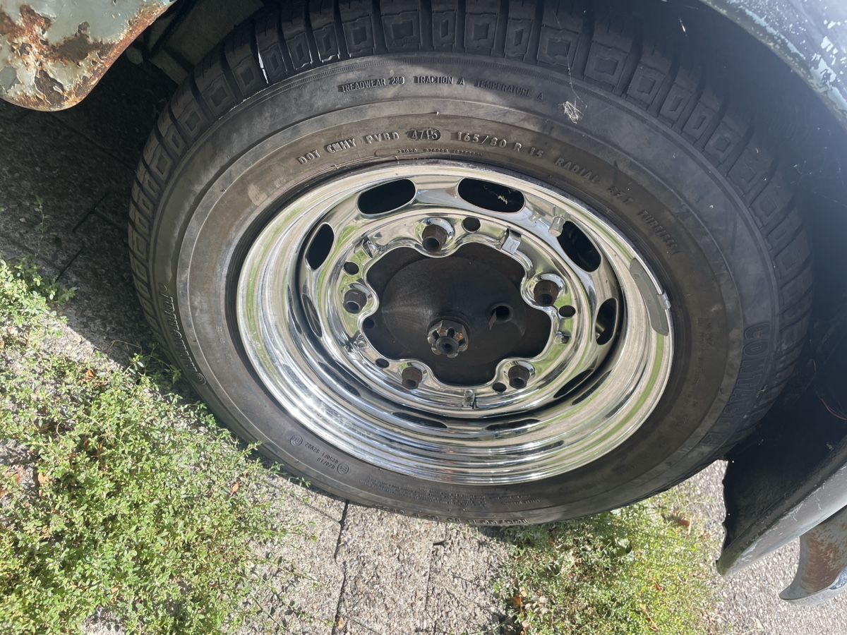 Pneumatici & Ruote complete: VW Käfer Chromfelgen mit Reifen – Usato da Wangen b. Olten venduto da Mertz 1