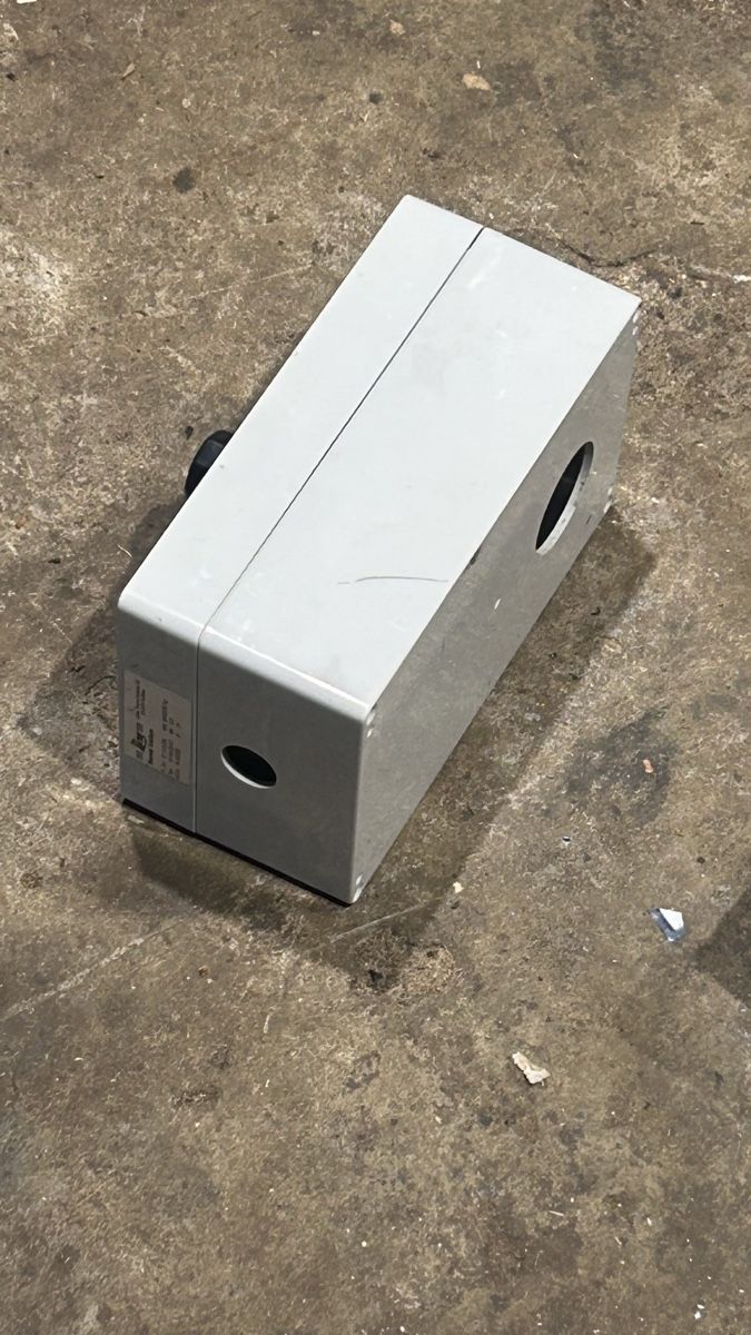 Interruttori: 2 Schaltkasten Schalter Thermostat  – Usato da Reichenbach i. K. venduto da Arve70 2