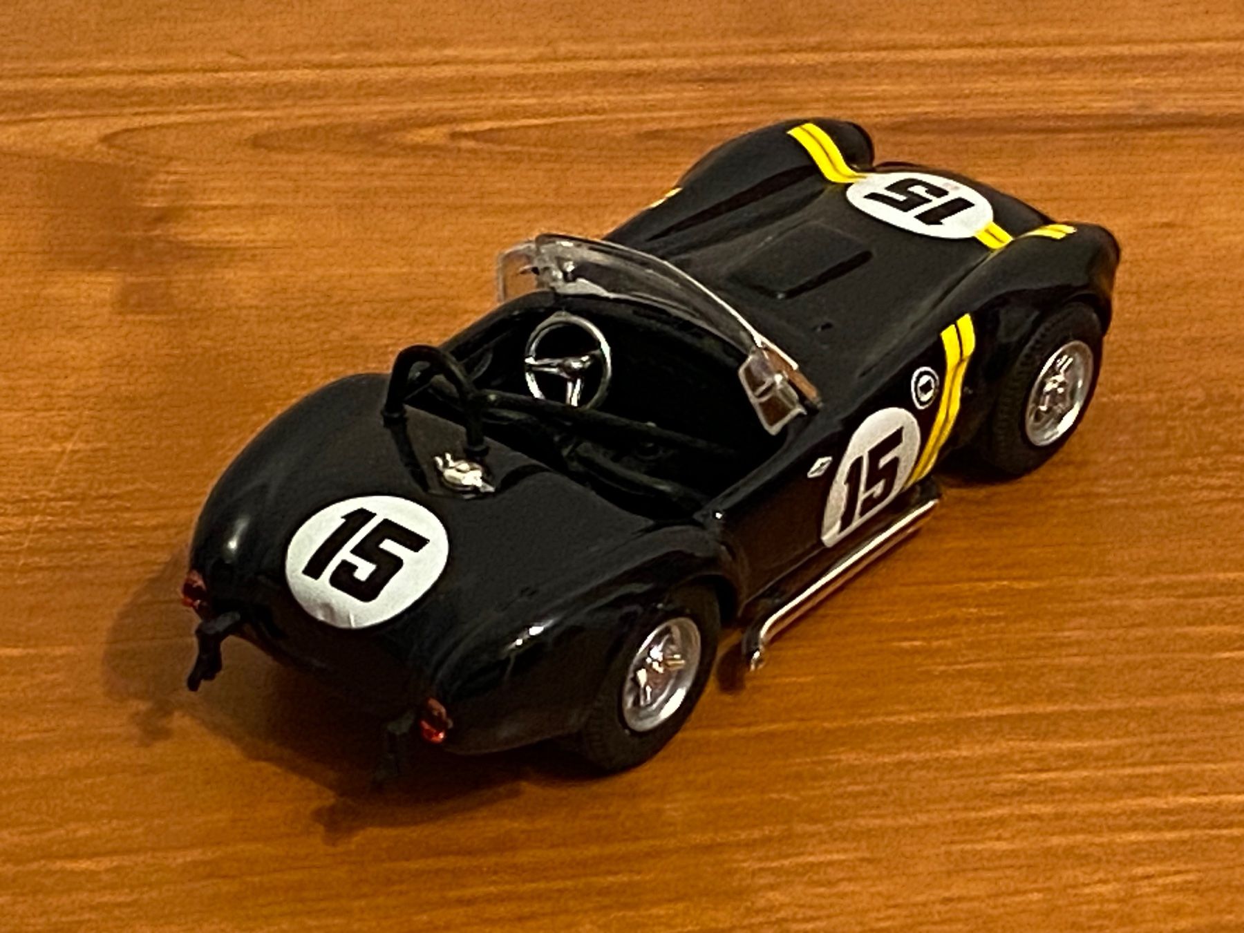 Modellini d'auto: Box-Models  SHELBY COBRA N 15 SEBRING 1963  1/43 – Usato da Bonfol venduto da zagato43e 1