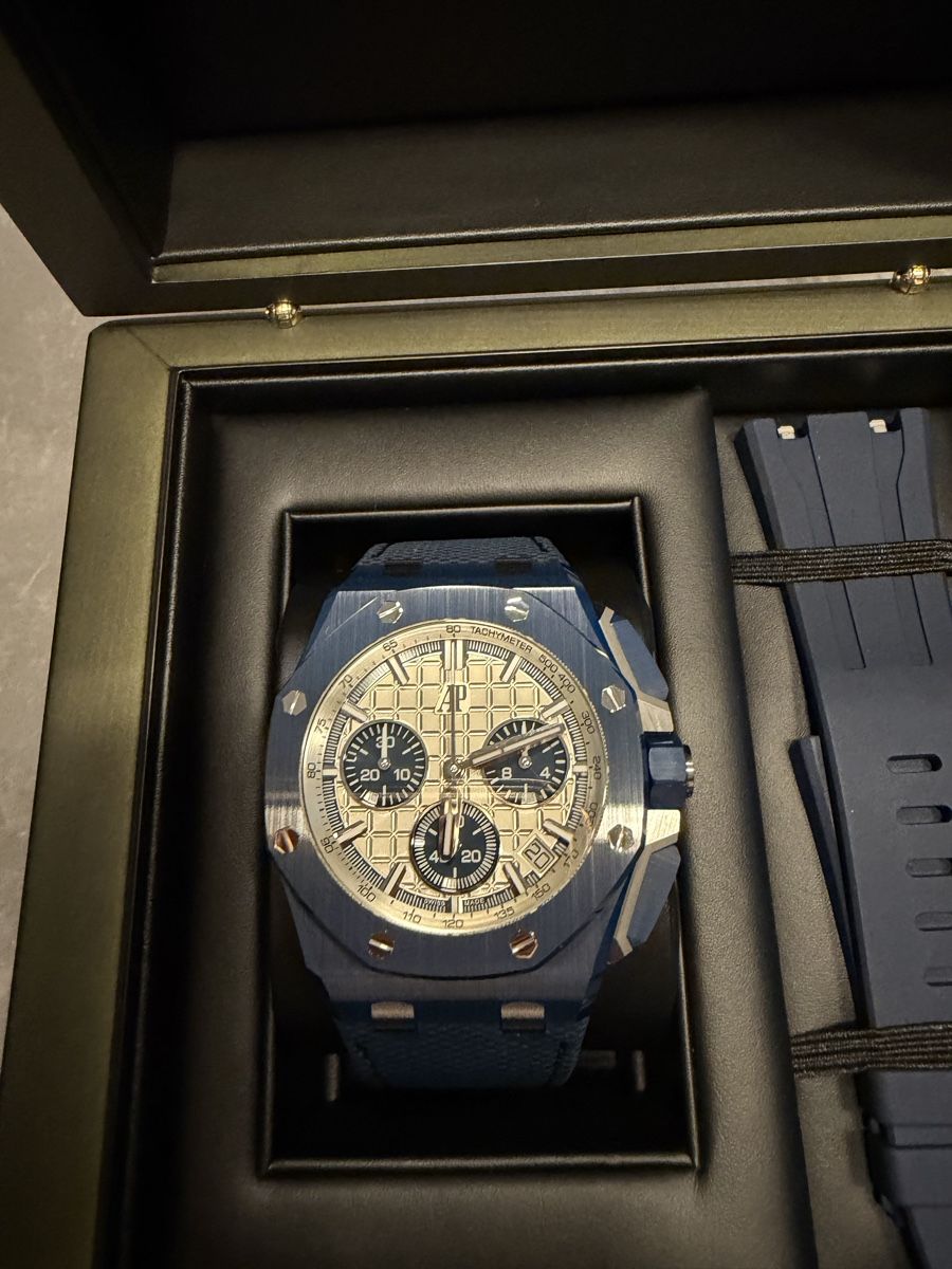 Audemars Piguet Bracelets: Audemars piguet – Neuf avec emballage d'origine à Wynau par Clay98