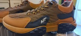 Schuhe Sneakers
