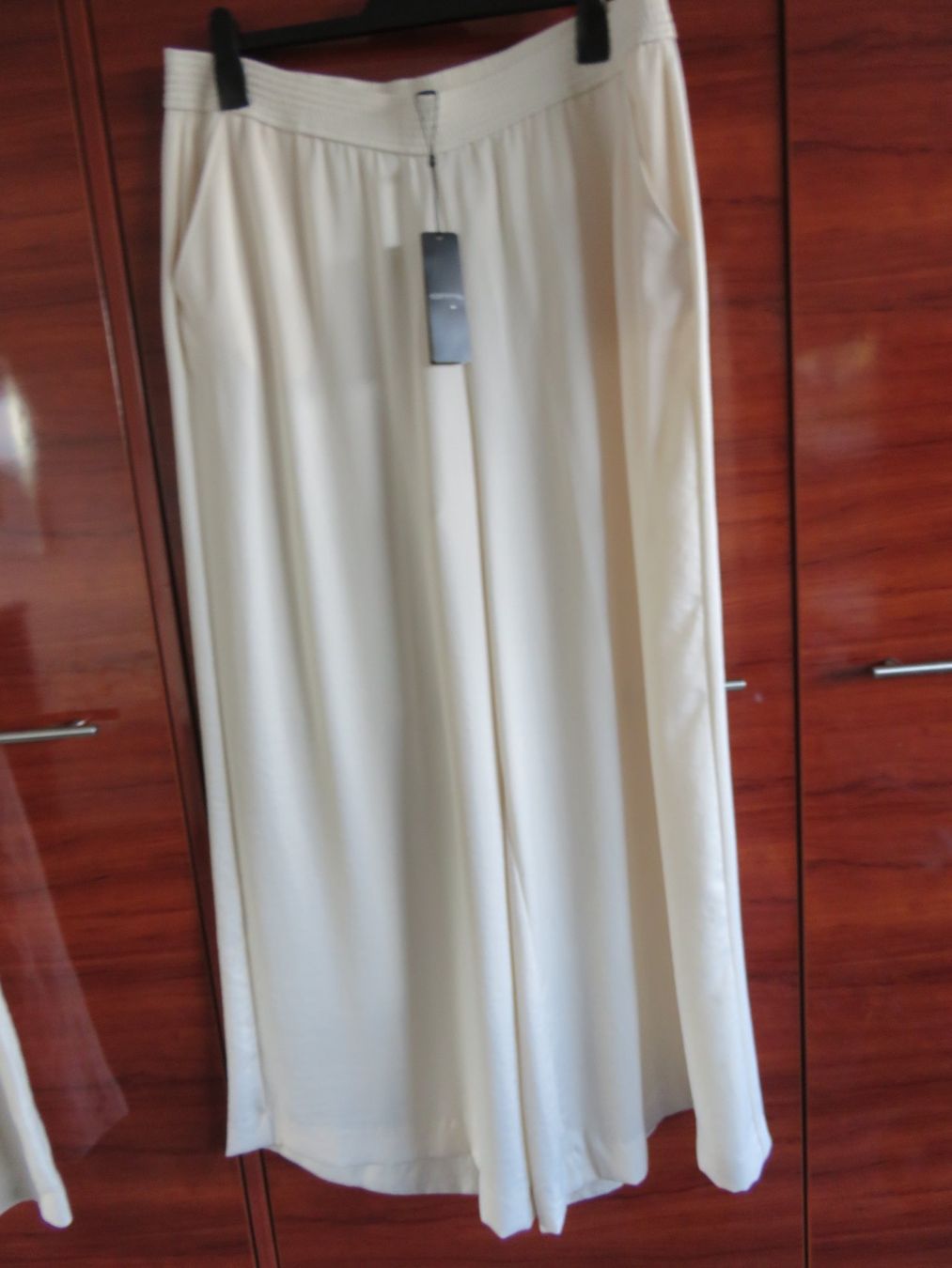 Comma Pantaloni: HOSE Gr. 44/6 von COMMA – Nuovo e nell'imballaggio originale da Lachen SZ venduto da portofino01