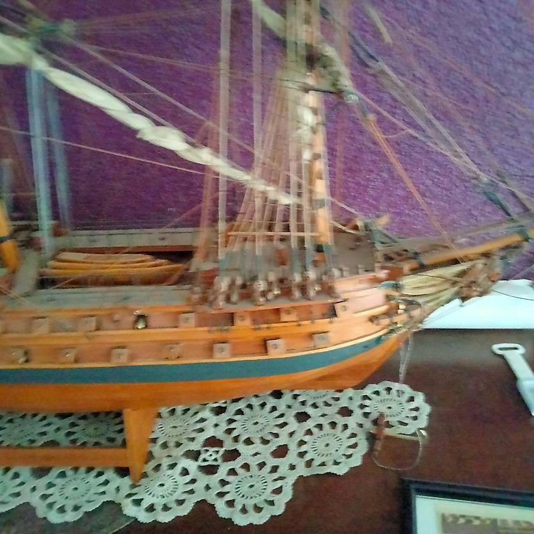 Tutte le decorazioni: Vaisseau français Le Superbe – Usato da Conthey venduto da 50marGes 1