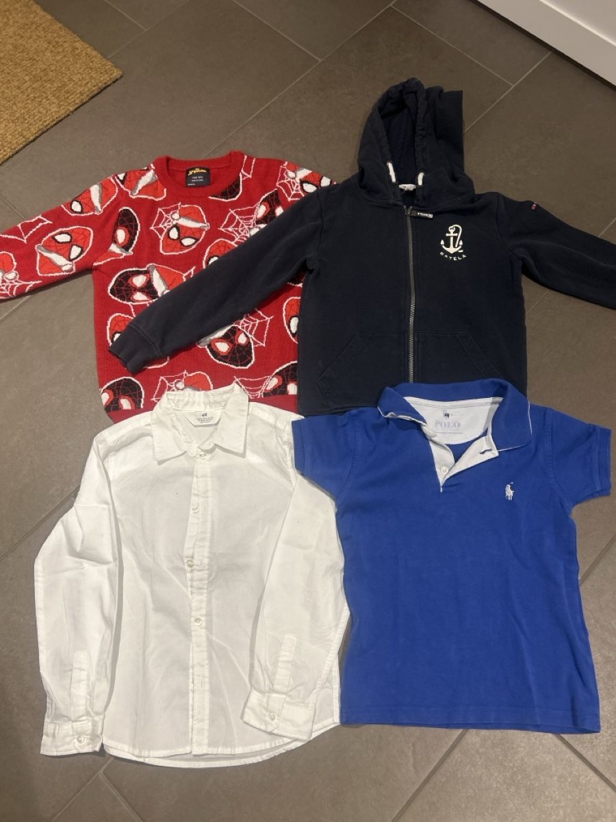 Lotti & Set di vestiti: Kleiderpaket Junge 122/128 – Usato da Matzendorf venduto da Fla5