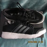 Adidas Trainingsschuhe schwarz Gr. 40 / 39
