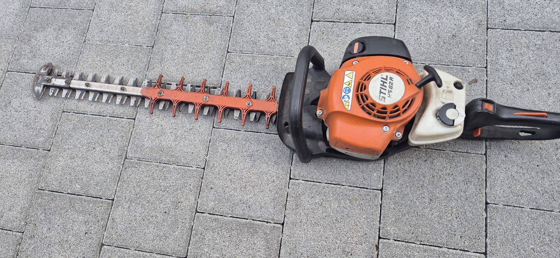 Stihl Alle Maschinen: Stihl Heckenschere HS 82H – Gebraucht aus Grenchen von Heja1604 1