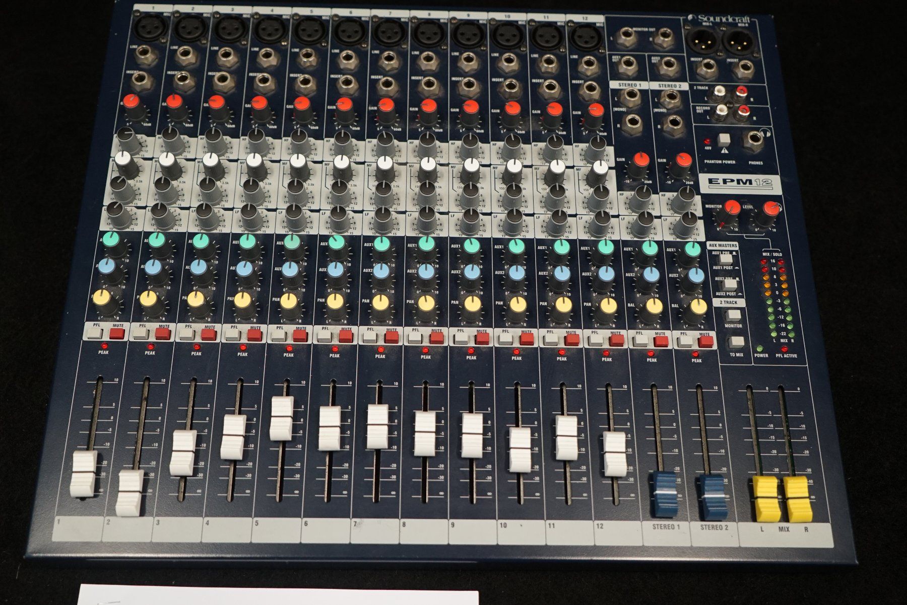 Soundcraft Mischpulte: Soundcraft EPM12 Analoges Mischpult – Gebraucht aus Ortschwaben von Musictrade