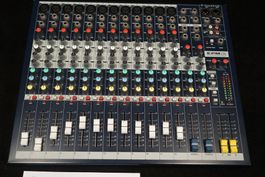 Soundcraft EPM12 Analoges Mischpult