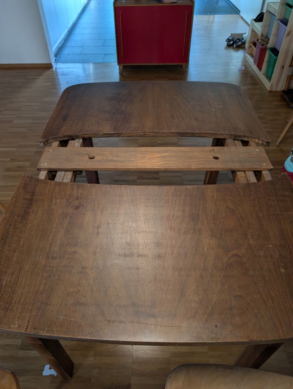 Tische: Holztisch ausziehbar – Gebraucht aus Zürich von car_9hwv 1