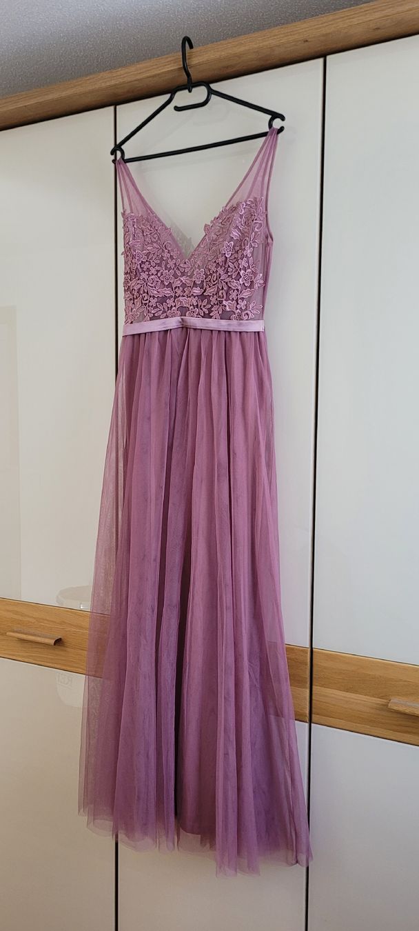 Kleider: Kleid – Gebraucht aus Escholzmatt von anitadreyer