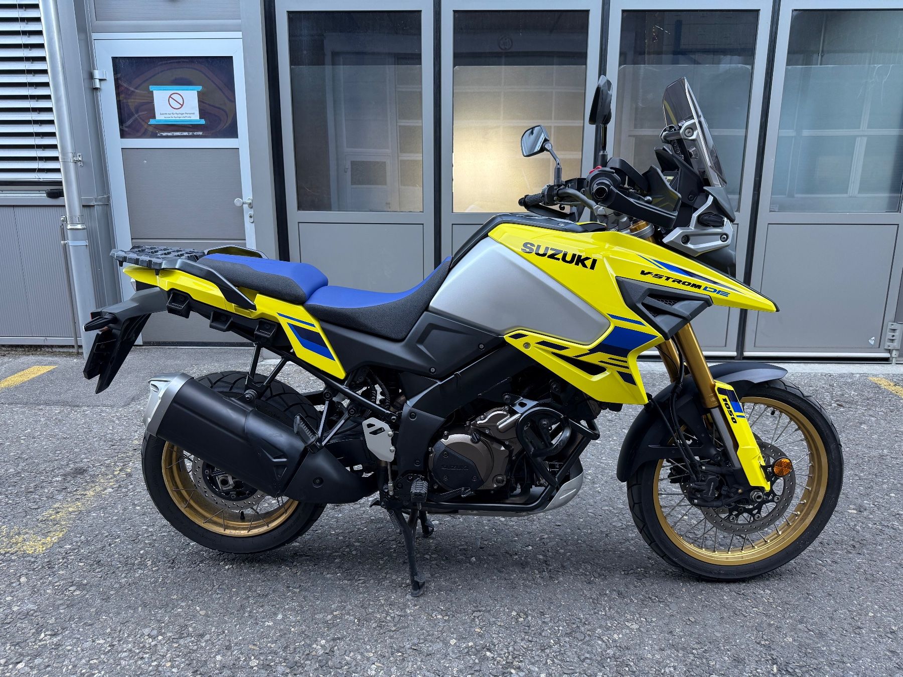 Suzuki Enduro: Suzuki DL 1050 V Strom 2023 – Usato da Steffisburg venduto da swdima 4