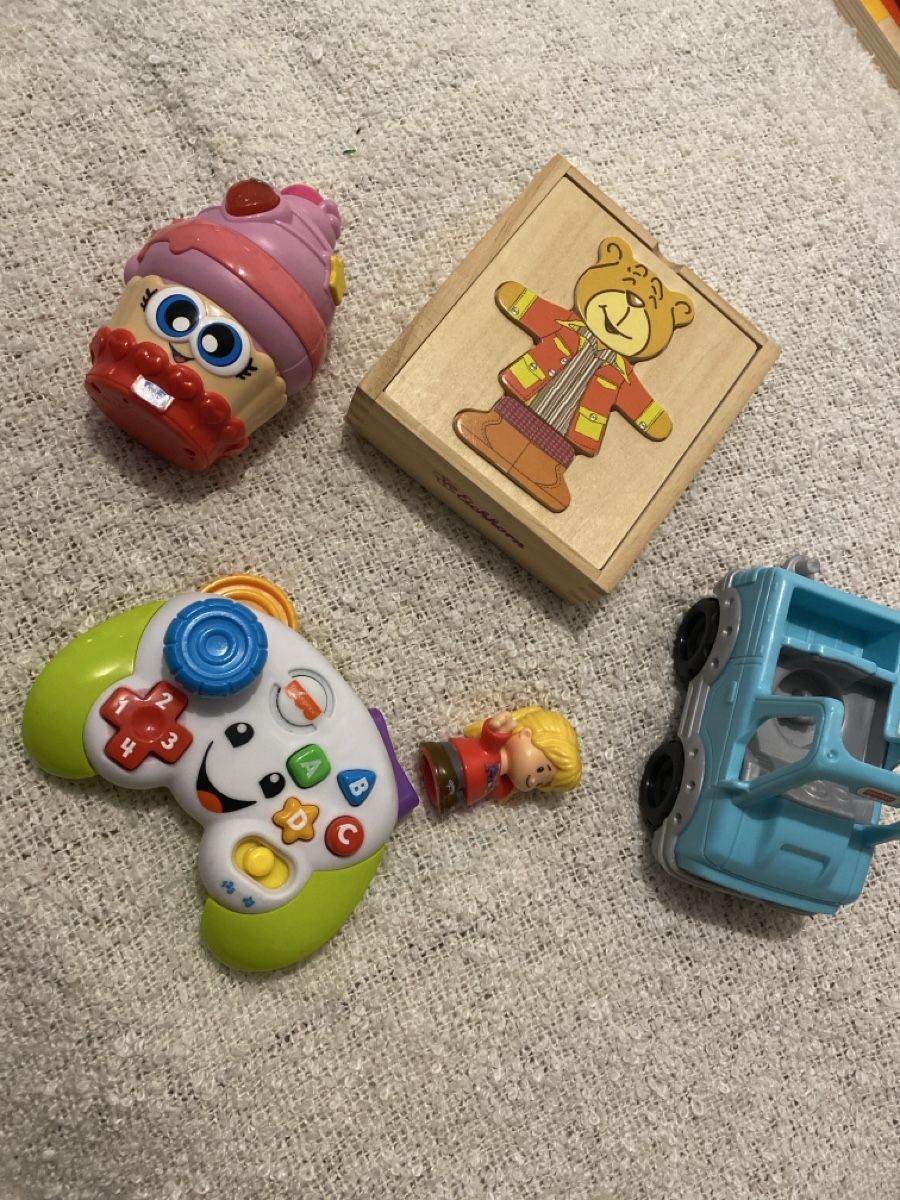 Giochi: Lot de petits jeux  – Usato da Boudevilliers venduto da TansMasini
