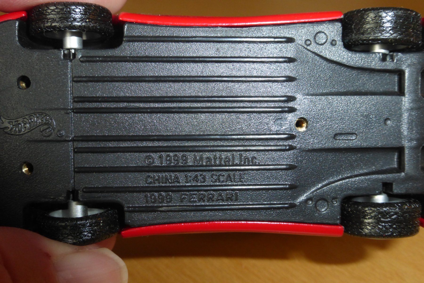Hot Wheels Modellini d'auto: 2x Ferrari 1:43 Hot Wheels – Usato da Gempen venduto da Smokie72 2