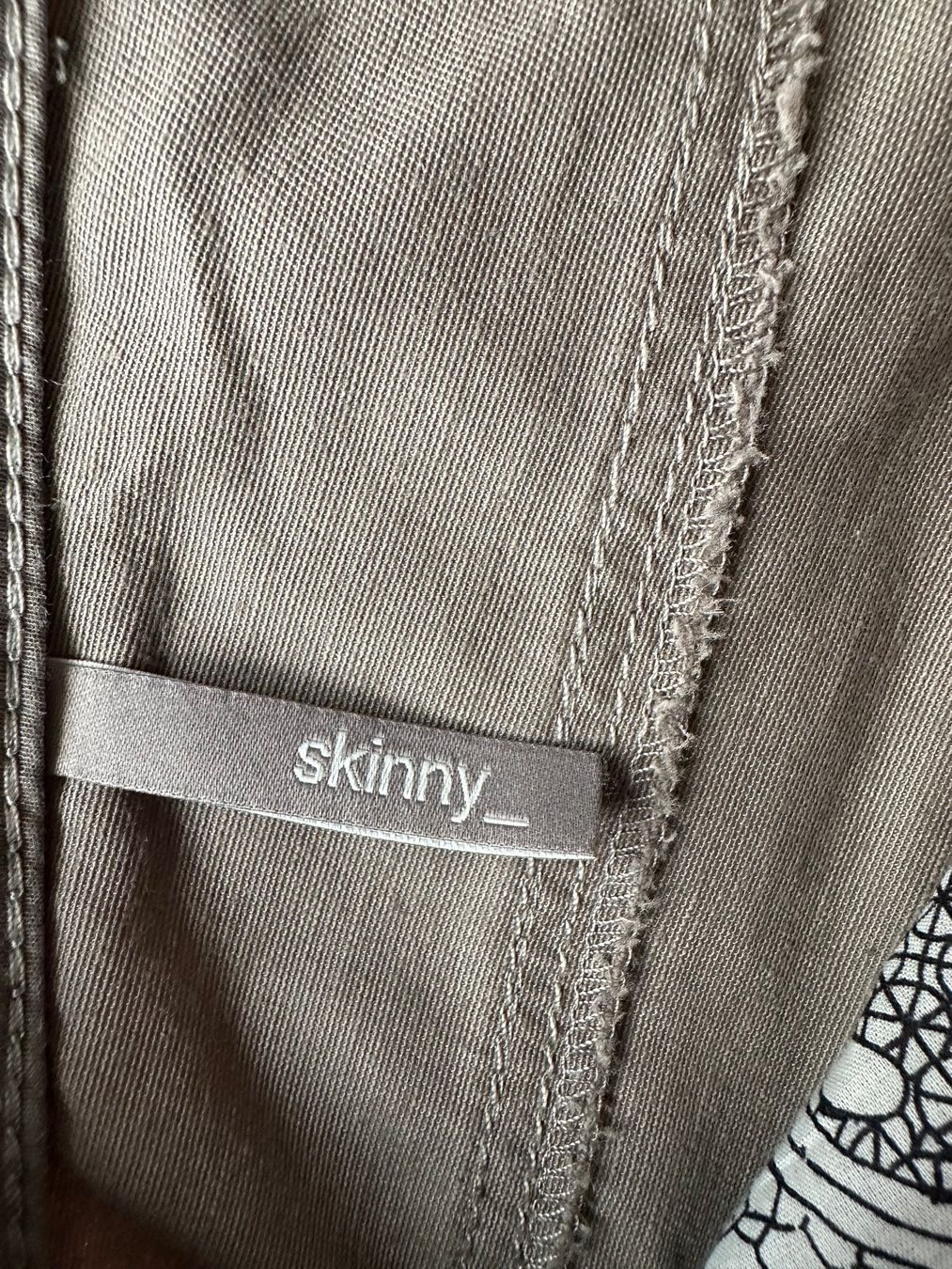 Pantaloni: Fabrikneue Hose SANDWICH, Gr. 36 – Nuovo (secondo la descrizione) da Münsingen venduto da Sternsaphir64 4