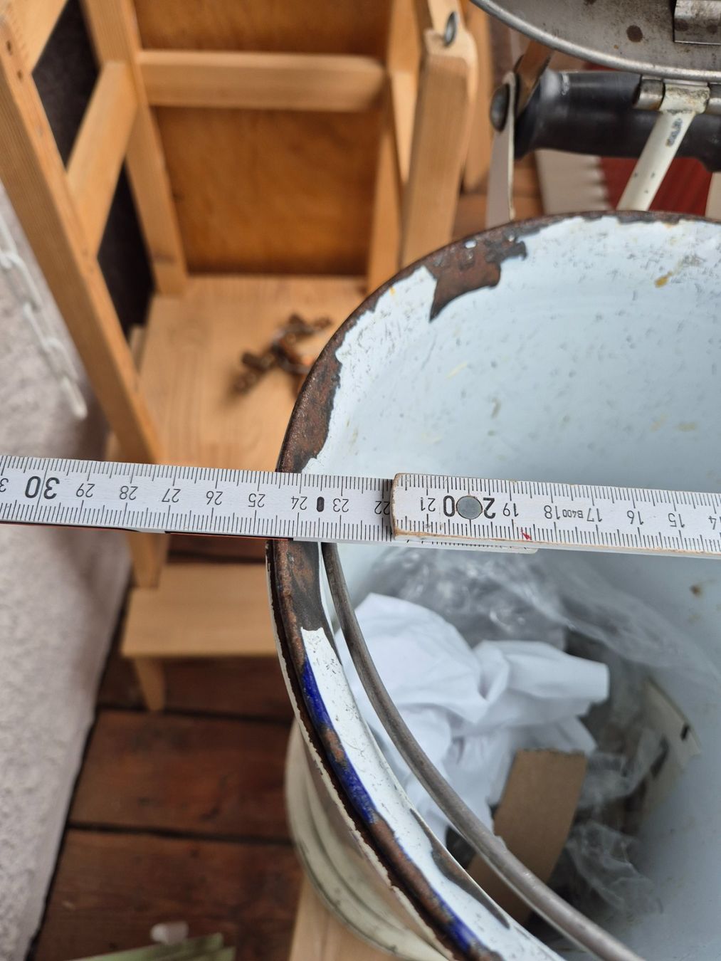 Cestini per rifiuti: Vintage Abfalleimer – Usato da Hüntwangen venduto da ABCCBA01 2