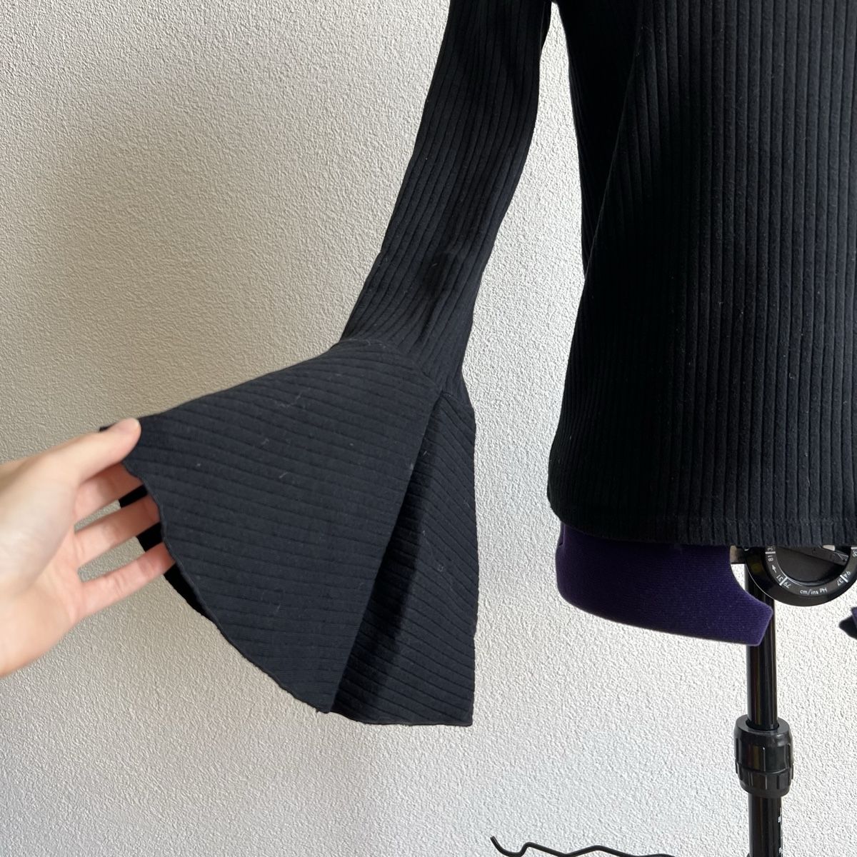 H&M Top: H&M Top Schwarz S – Usato da Tagelswangen venduto da SpicyChicken 1