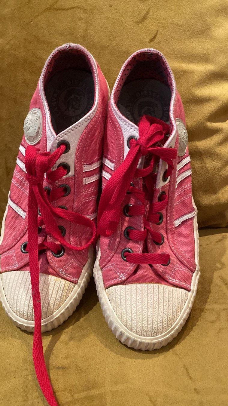 Diesel Scarpe da donna: Damen Sneaker von Diesel, Gr. 38 – Usato da Dagmersellen venduto da sheli17 2