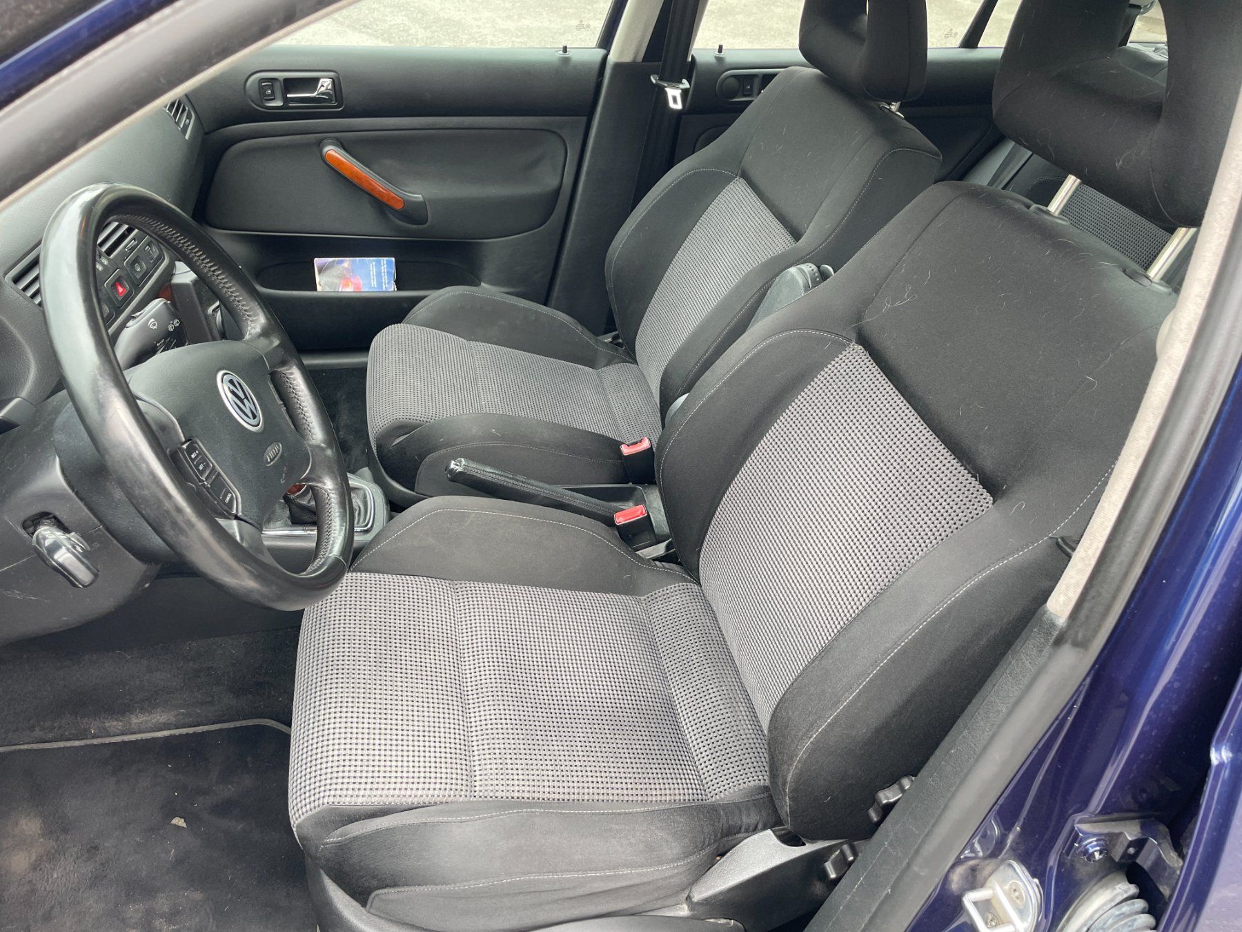 VW Automobili: VW Bora Var. 4Motion TDI mit 130 Ps. – Usato da Richterswil venduto da 723738 2