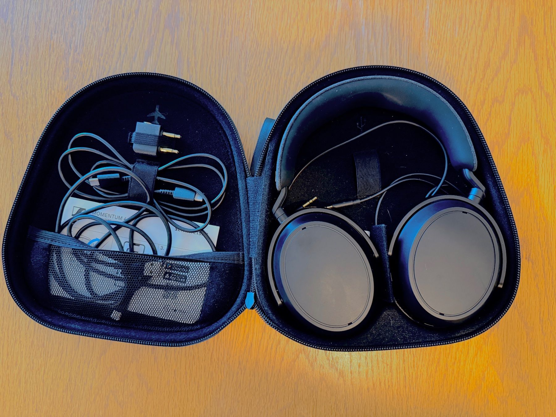 Sennheiser Cuffie: Sennheiser Momentum 4 Wireless – Usato da Neuchâtel venduto da Helljibz 1