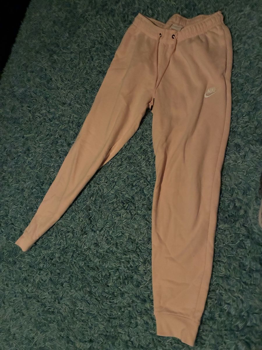 Nike Lotti di vestiti: Ensemble Nike rose clair – taille S – Nuovo (secondo la descrizione) da Bern venduto da let_7h69 3