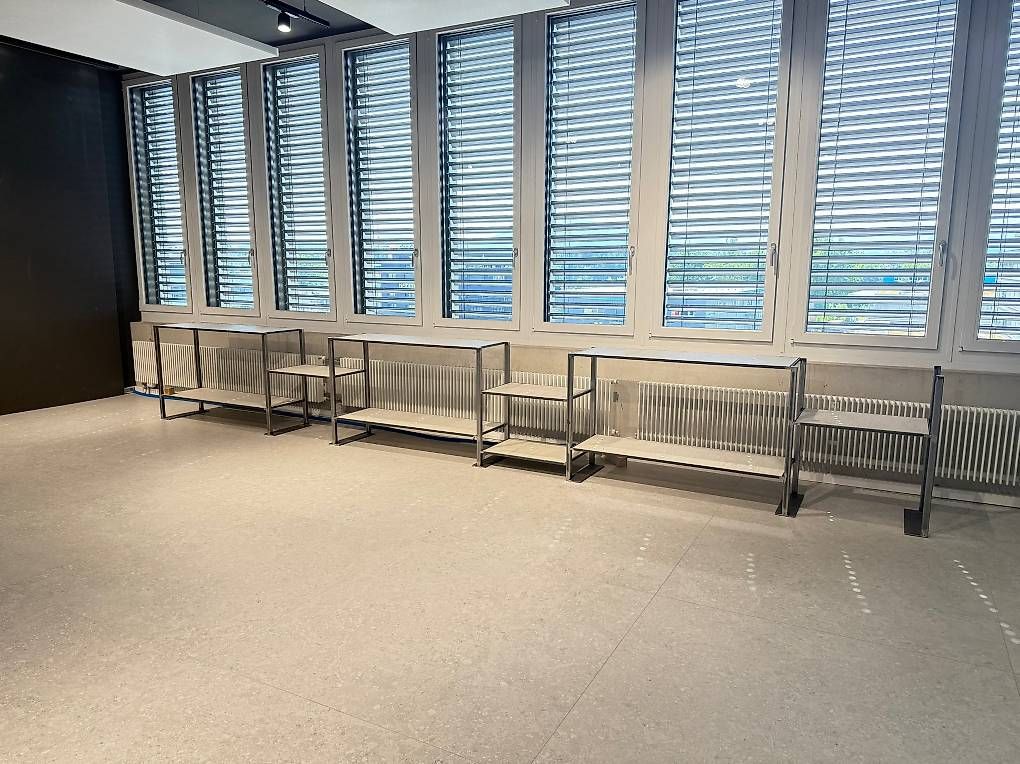 Scaffali: Stylische Metallregale – Usato da Kriens venduto da mic_bv7y 3