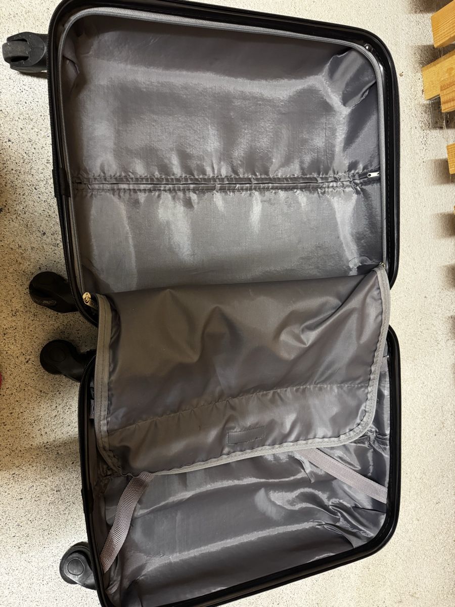 Reisekoffer: Handgepäckkoffer – Gebraucht aus Wetzikon ZH von sophiap 3
