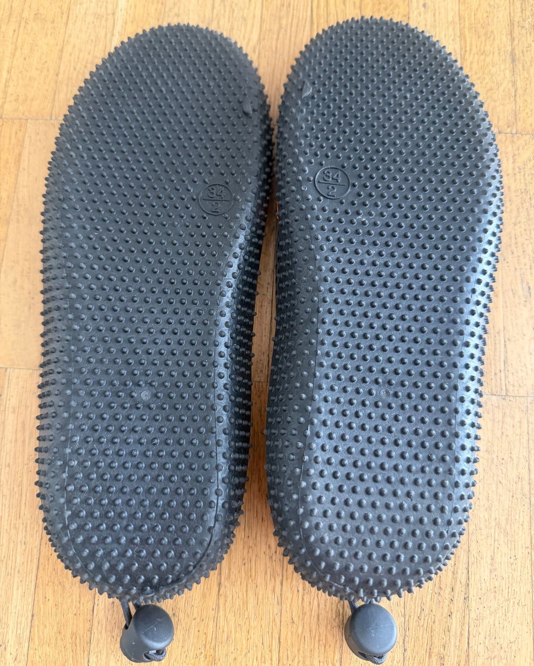 Chaussures garçon: neue Badeschuhe Grösse 34 – D'occasion à Zürich par giovannisp 2