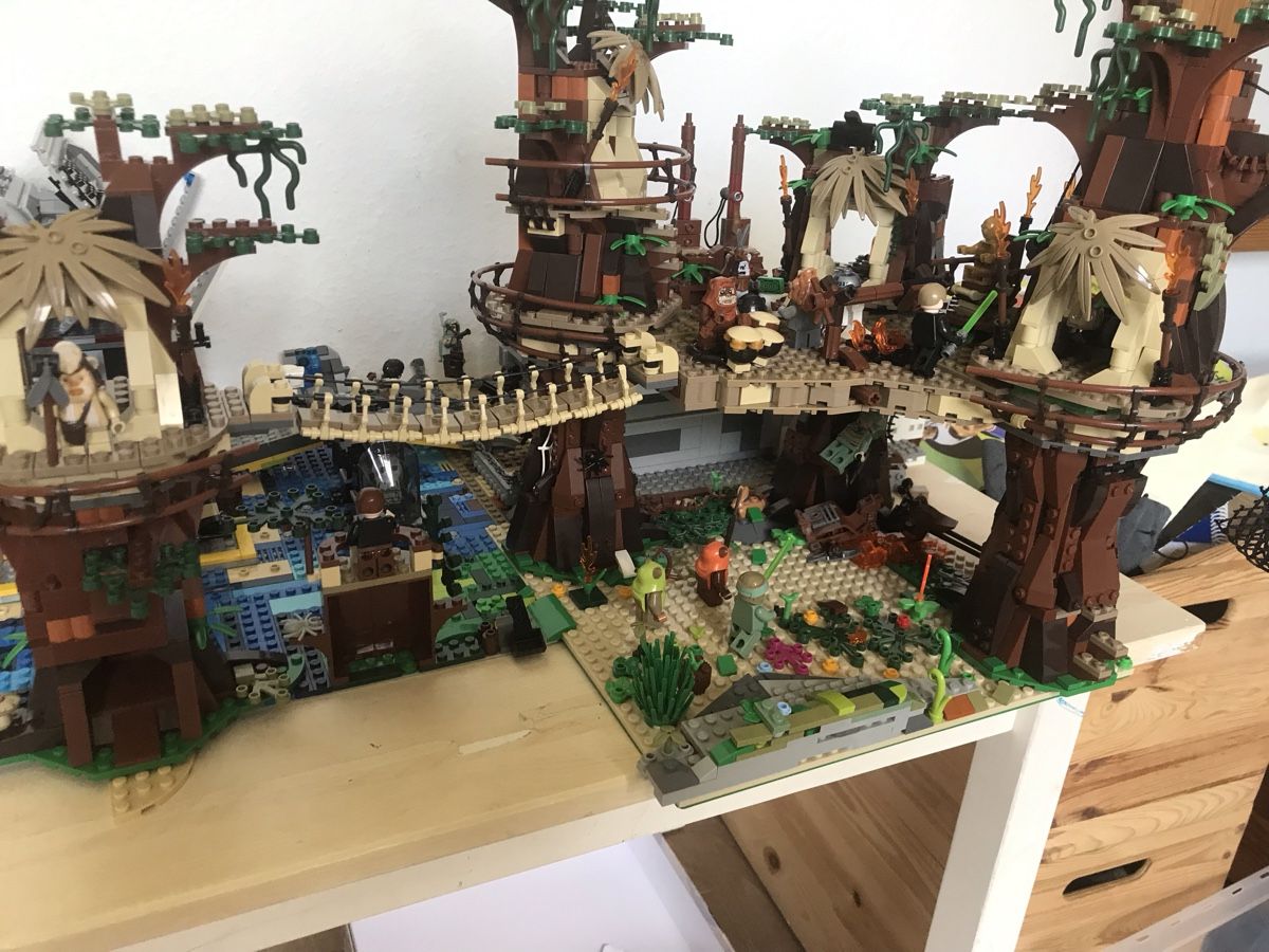 Lego Kit di costruzioni: Star Wars Lego Endor  moc +  base - Great Condition! – Usato da Thalwil venduto da Johnny_K