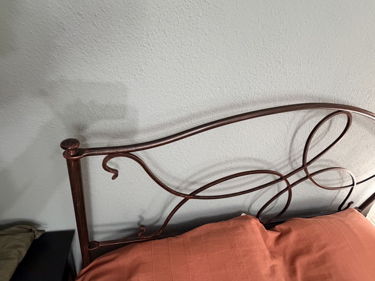 Letti: Bett inkl. Matratze 160 x 200 – Usato da Thalwil venduto da guffuchnopf 1