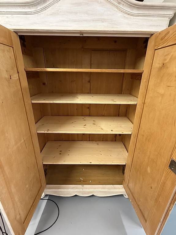 Schränke: Restaurierter Bauernschrank – Gebraucht aus Hittnau von monroe02 1