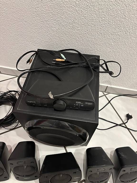 Haut-parleurs: Logitech Z906 Boxen – D'occasion à Bottighofen par FlorinT00 3