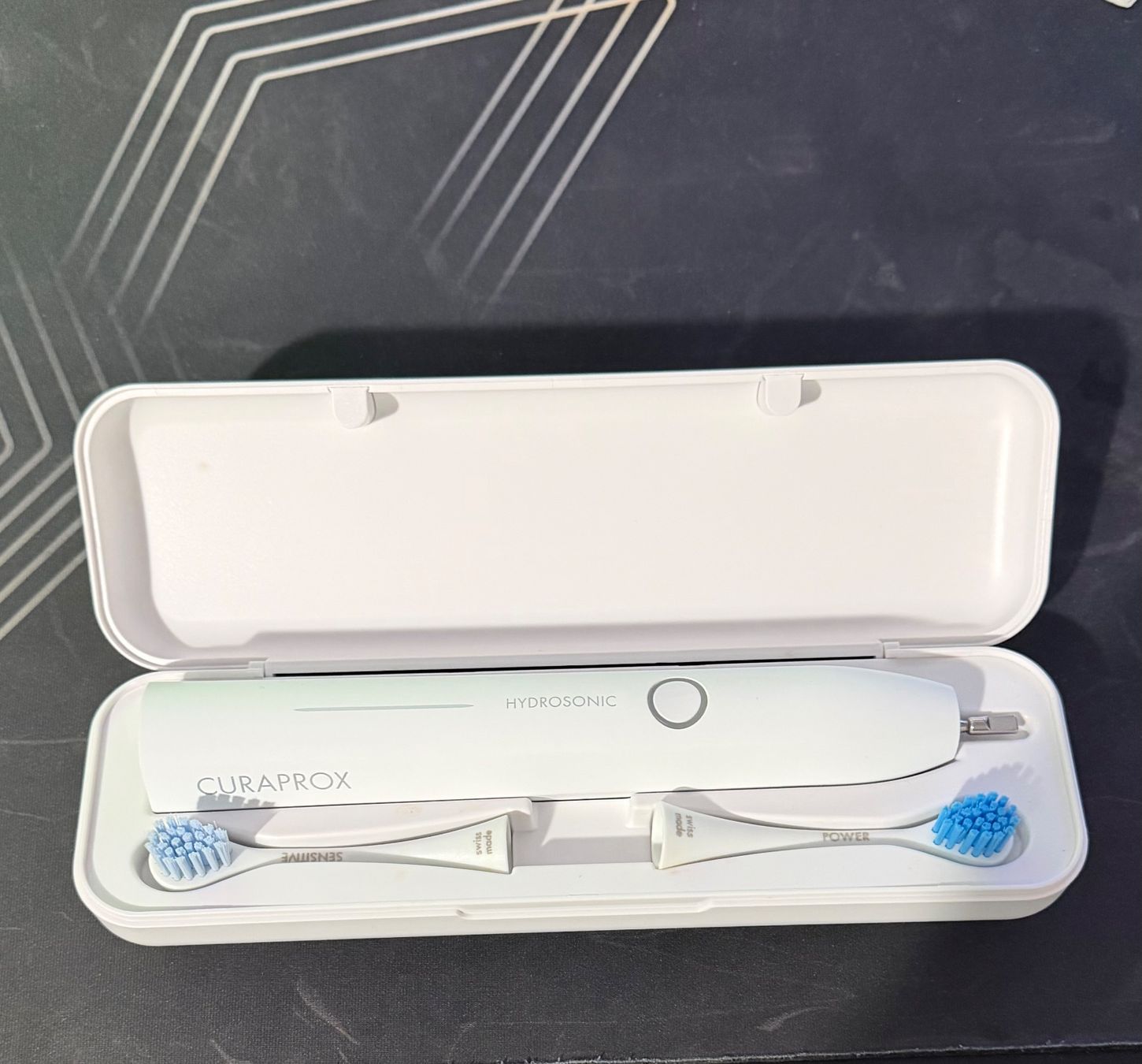 Curaprox Cura dei denti: Hydrosonic Pro CURAPROX – Nuovo (secondo la descrizione) da Ascona venduto da XGiOvAnNi95X 1