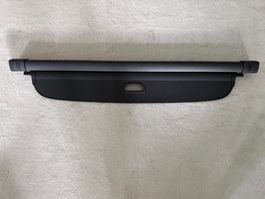 Original Mercedes Laderaumabdeckung GLB II X244