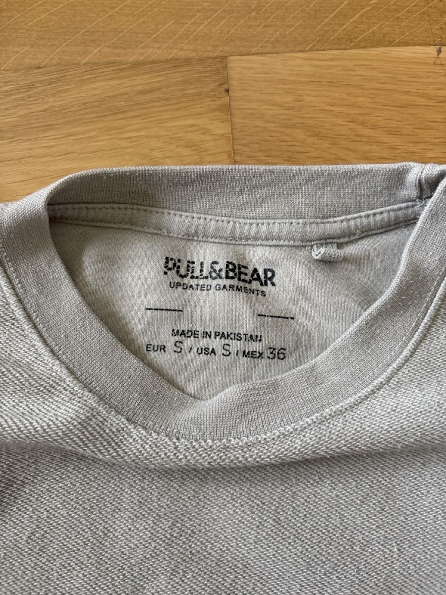 Pull&Bear Pulls & Sweat-shirts: Pull & Bear grauer Naturpullover – D'occasion à Grosshöchstetten par annalena288 3