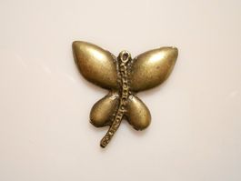 1 Stk.Schmetterling, Messing Schmuckanhänger/-Teil.Twint:Ja.